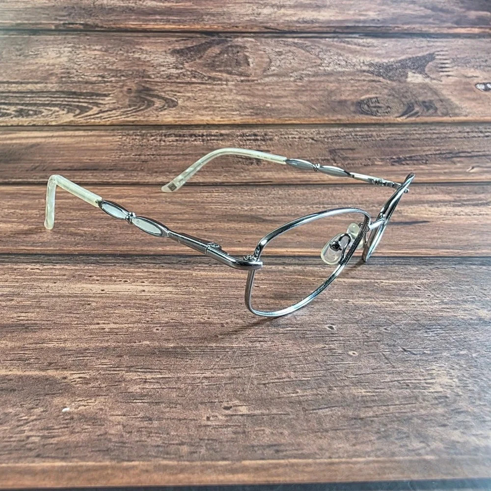 Liz Claiborne Women's‎ Silver Frame Eyeglasses 130mm Temple Length